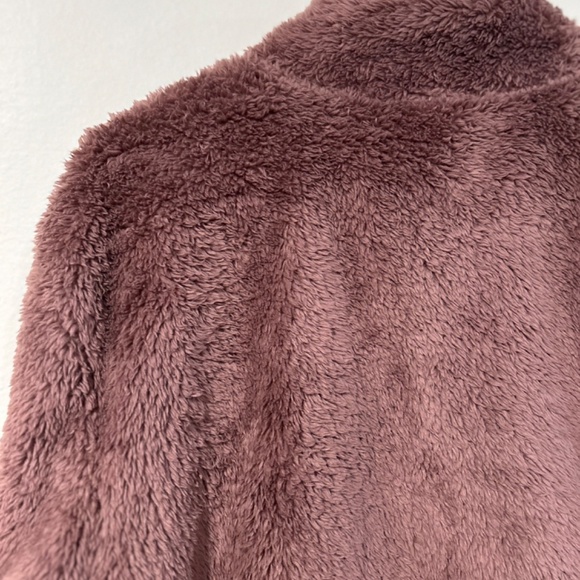 🔸5/30$!! PINK VS Plush Fuzzy Half Zip Front Pocket Pull Over Sweater - Picture 5 of 14
